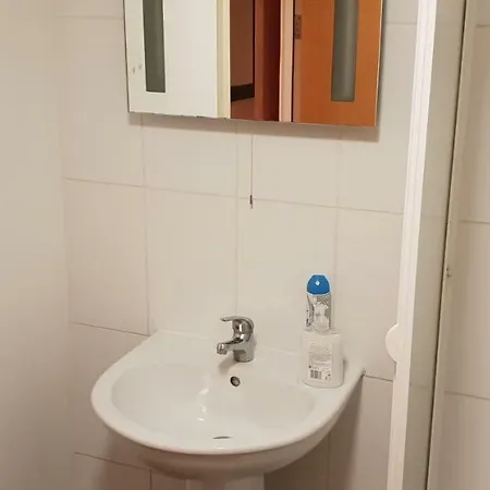 2 Bedroom Bishops Quay